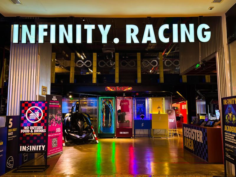 Sảnh check-in Infinity Racing