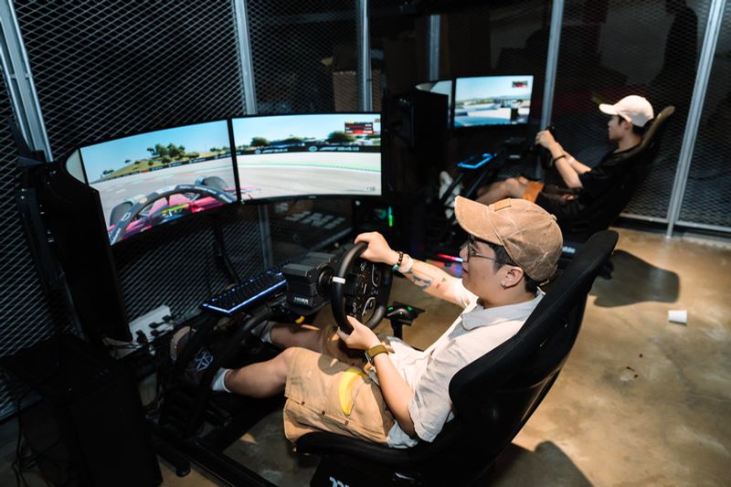 Zone 2 - khu networking cao cấp